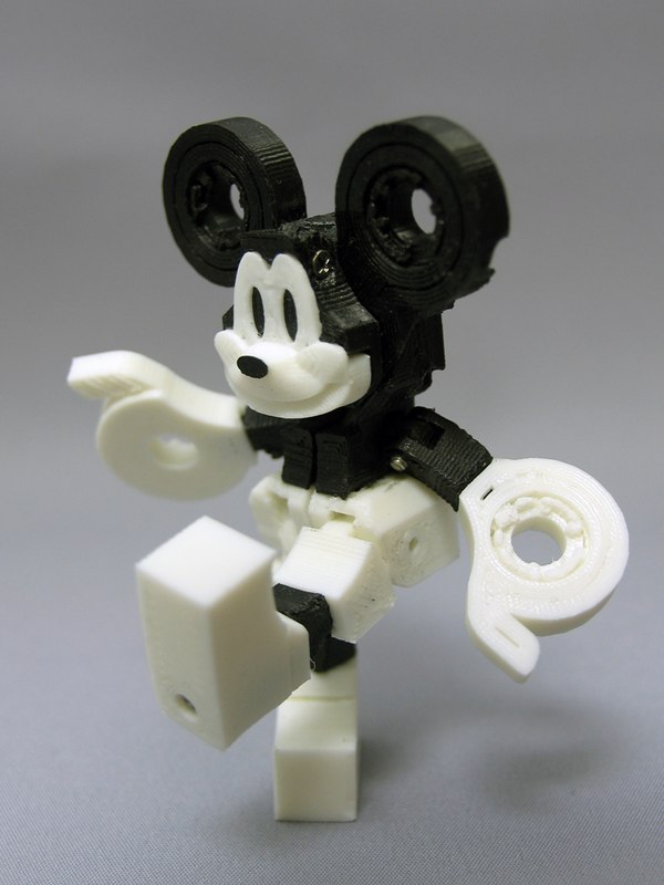 Jizai Toys Custom Mickey Mouse Cassettebot Images  (1 of 4)